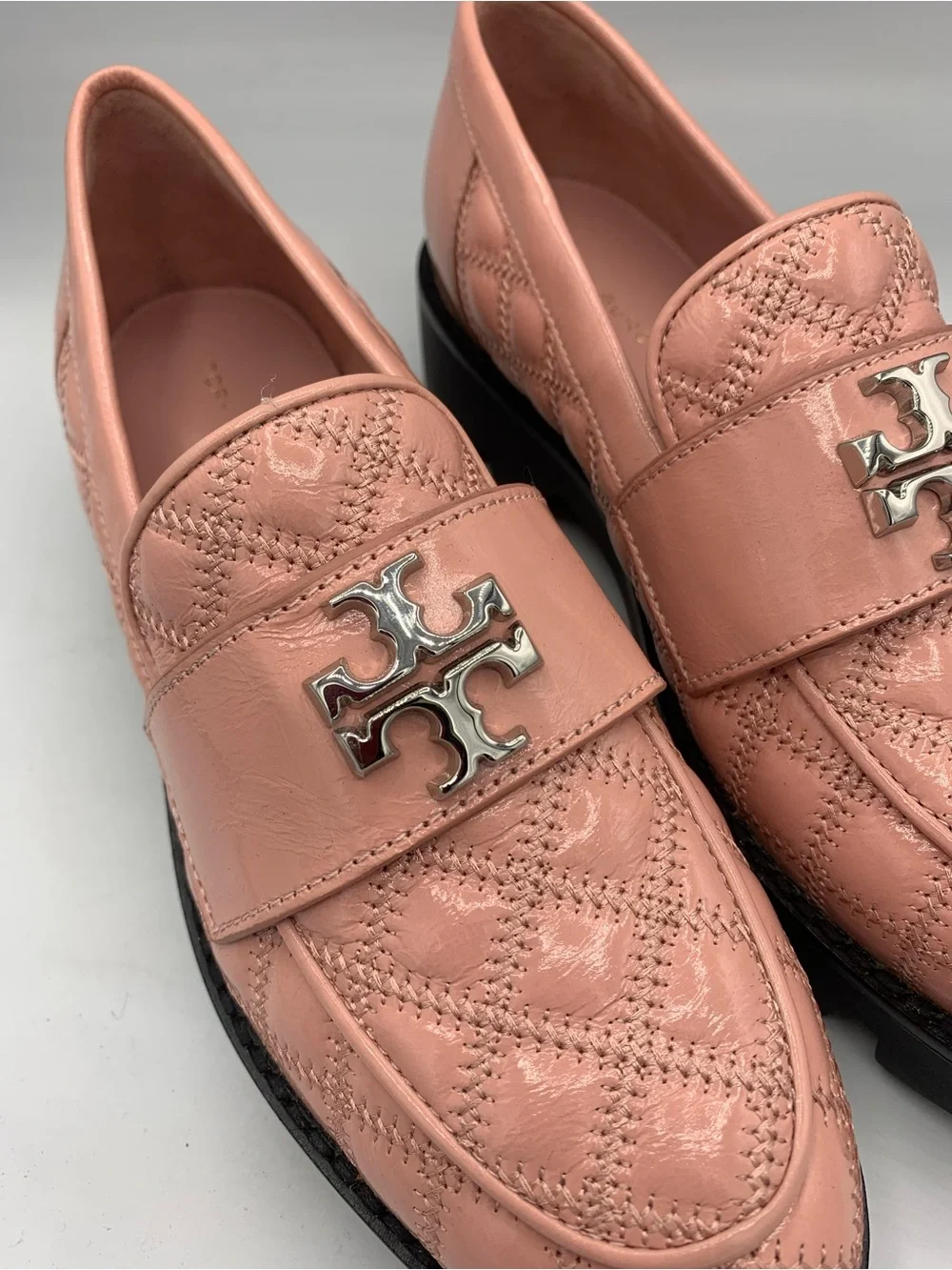 Tory Burch Blush Quilted Leather Loafers with Silver Logo size 5M